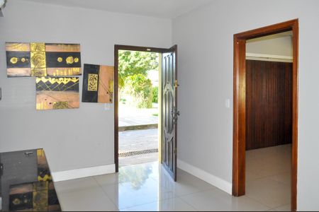 Casa para alugar com 200m², 3 quartos e 1 vagaHall de entrada 