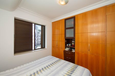 Apartamento à venda com 150m², 3 quartos e 2 vagasQUARTO3