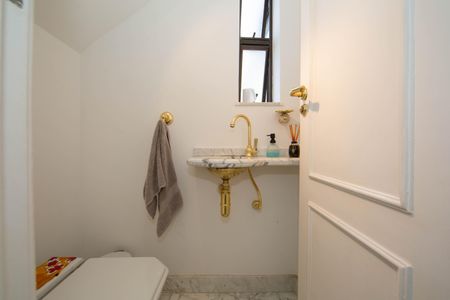 Apartamento à venda com 150m², 3 quartos e 2 vagasBANHEIRO1