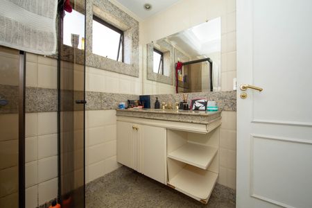 Apartamento à venda com 150m², 3 quartos e 2 vagasBANHEIRO2