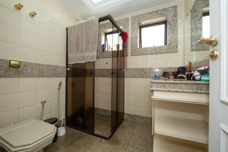 Apartamento à venda com 150m², 3 quartos e 2 vagasBANHEIRO2