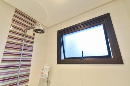 Apartamento à venda com 172m², 3 quartos e 3 vagasBanheiro da suíte 3