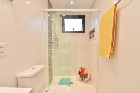 Apartamento à venda com 172m², 3 quartos e 3 vagasBanheiro da suíte 3