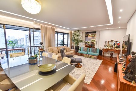 Apartamento à venda com 172m², 3 quartos e 3 vagasSala