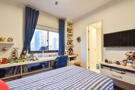 Apartamento à venda com 172m², 3 quartos e 3 vagasSuíte 1