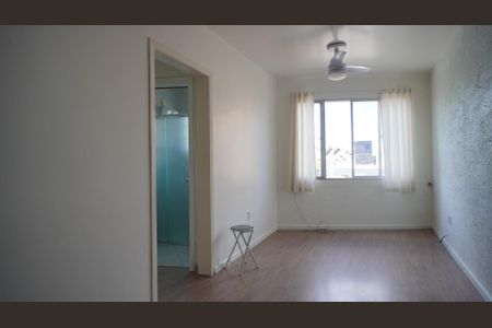 Sala  de apartamento para alugar com 2 quartos, 58m² em Tristeza, Porto Alegre