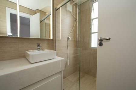 Apartamento à venda com 260m², 4 quartos e 2 vagasBANHEIRO1