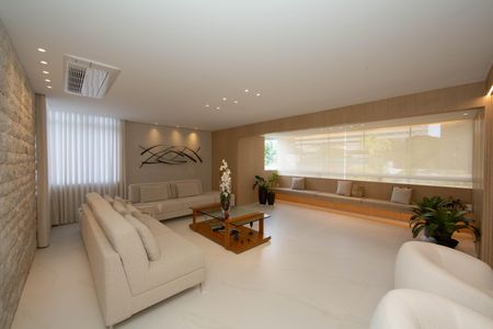 Apartamento à venda com 260m², 4 quartos e 2 vagasSALA