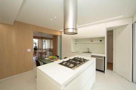 Apartamento à venda com 260m², 4 quartos e 2 vagasCOZINHA