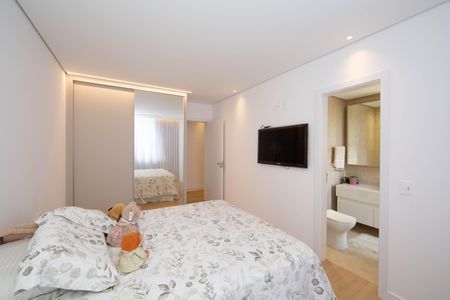 Apartamento à venda com 260m², 4 quartos e 2 vagasQUARTO3