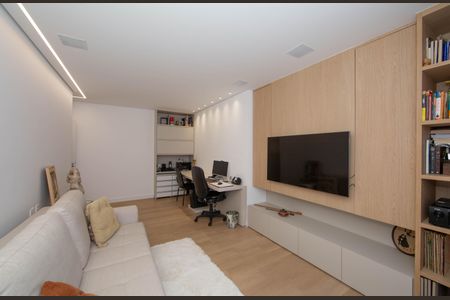 Apartamento à venda com 260m², 4 quartos e 2 vagasQUARTO2