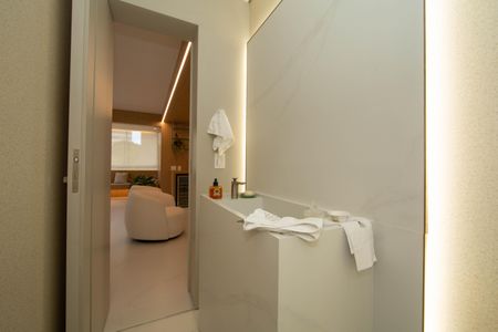 Apartamento à venda com 260m², 4 quartos e 2 vagasBANHEIRO4