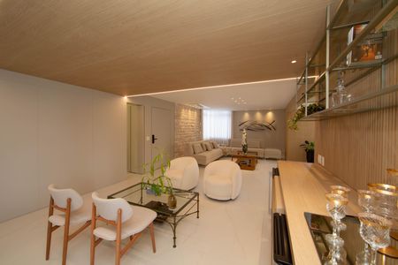 Apartamento à venda com 260m², 4 quartos e 2 vagasSALA