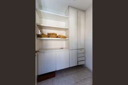 Apartamento para alugar com 121m², 3 quartos e 2 vagasÁrea de Serviço