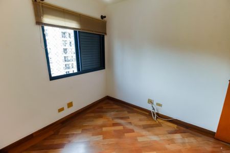 Apartamento para alugar com 121m², 3 quartos e 2 vagas Apartamento para alugar com 121m², 3 quartos e 2 vagasQuarto 2