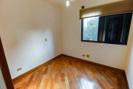 Apartamento para alugar com 121m², 3 quartos e 2 vagas Apartamento para alugar com 121m², 3 quartos e 2 vagasQuarto 2