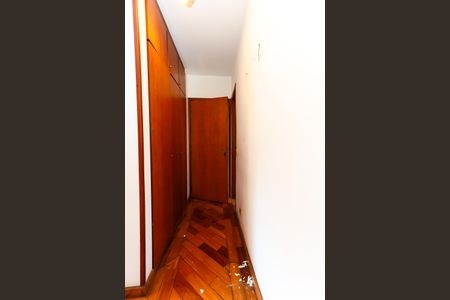 Apartamento para alugar com 121m², 3 quartos e 2 vagascorredor