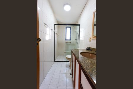 Apartamento para alugar com 121m², 3 quartos e 2 vagasBanheiro