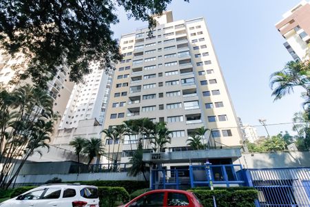 Apartamento para alugar com 121m², 3 quartos e 2 vagas Apartamento para alugar com 121m², 3 quartos e 2 vagasFachada do Prédio