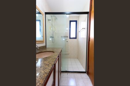 Apartamento para alugar com 121m², 3 quartos e 2 vagasBanheiro da Suíte