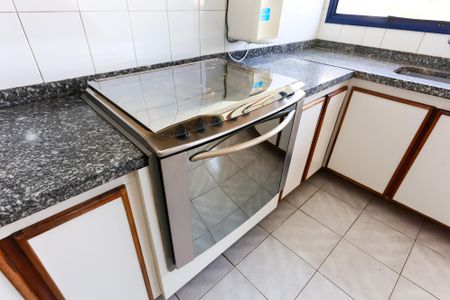 Apartamento para alugar com 121m², 3 quartos e 2 vagascozinha