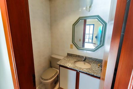 Apartamento para alugar com 121m², 3 quartos e 2 vagas Apartamento para alugar com 121m², 3 quartos e 2 vagasLavabo