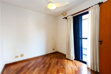 Apartamento para alugar com 121m², 3 quartos e 2 vagassuíte