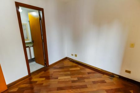 Apartamento para alugar com 121m², 3 quartos e 2 vagas Apartamento para alugar com 121m², 3 quartos e 2 vagasSuíte