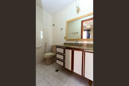 Apartamento para alugar com 121m², 3 quartos e 2 vagasBanheiro da Suíte