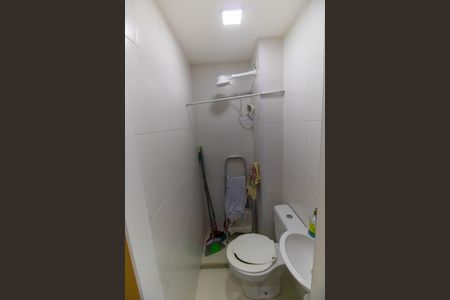 Apartamento para alugar com 120m², 3 quartos e 2 vagasBanheiro de serviço