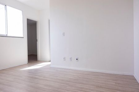 Sala de apartamento para alugar com 2 quartos, 50m² em Chácaras Reunidas São Jorge, Sorocaba