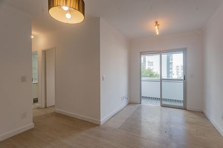 Sala de apartamento para alugar com 2 quartos, 64m² em Vila Gumercindo, São Paulo