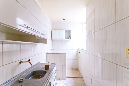 Apartamento para alugar com 40m², 2 quartos e sem vagaCozinha e Área de Serviço