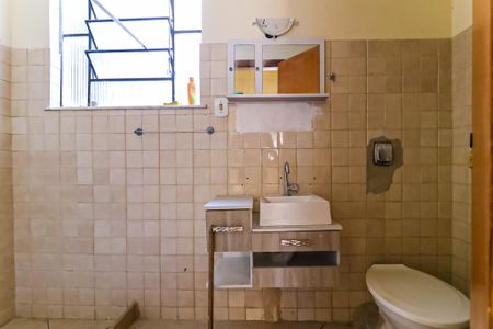 Apartamento para alugar com 40m², 2 quartos e sem vagaBanheiro