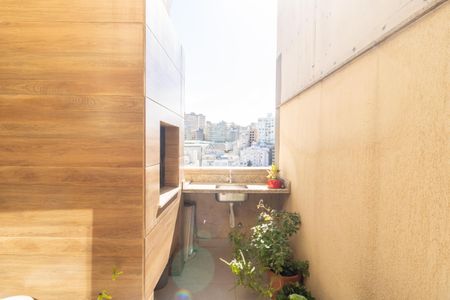 Apartamento à venda com 90m², 1 quarto e 1 vagaChurrasqueira