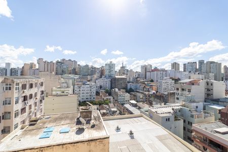 Apartamento à venda com 90m², 1 quarto e 1 vagaVista