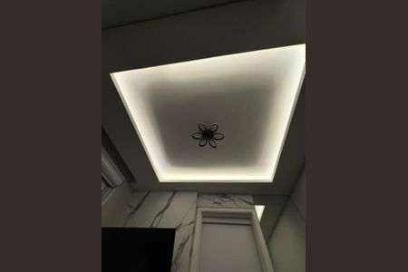 Apartamento para alugar com 34m², 2 quartos e 1 vagaSala