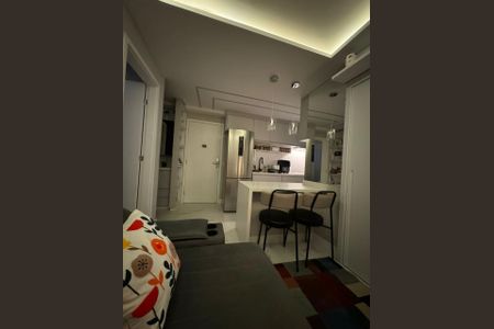 Sala de apartamento para alugar com 2 quartos, 34m² em Vila Rosalia, Guarulhos