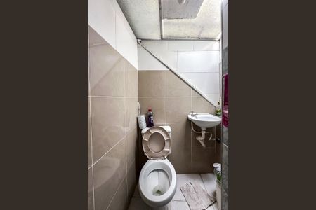 Casa à venda com 150m², 4 quartos e 2 vagasBanheiro Externo