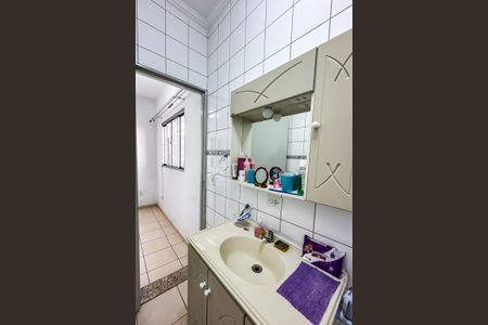 Casa à venda com 150m², 4 quartos e 2 vagasBanheiro