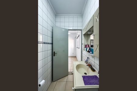 Casa à venda com 150m², 4 quartos e 2 vagasBanheiro