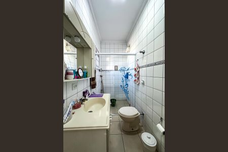 Casa à venda com 150m², 4 quartos e 2 vagasBanheiro