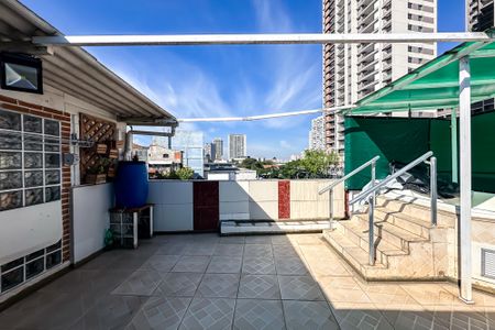 Casa à venda com 150m², 4 quartos e 2 vagasÁrea externa