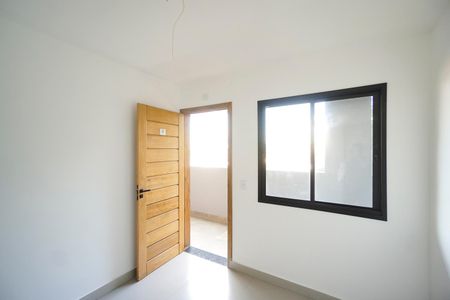 Sala e cozinha de apartamento para alugar com 2 quartos, 41m² em Vila Esperança, São Paulo