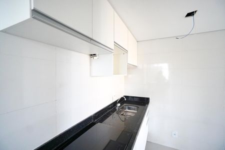Apartamento para alugar com 41m², 2 quartos e sem vagaCozinha