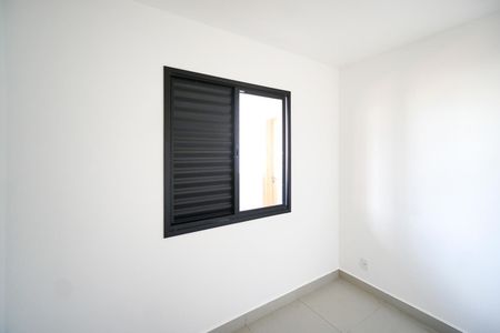 Quarto 01 de apartamento para alugar com 2 quartos, 41m² em Vila Esperança, São Paulo