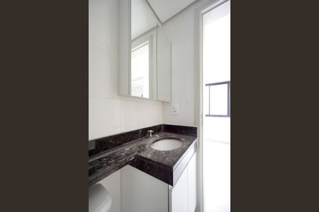 Apartamento para alugar com 41m², 2 quartos e sem vagaBanheiro 