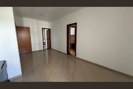 Apartamento para alugar com 75m², 3 quartos e 1 vagaSala