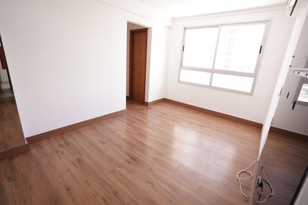 Sala de apartamento para alugar com 2 quartos, 55m² em Setor Bueno, Goiânia