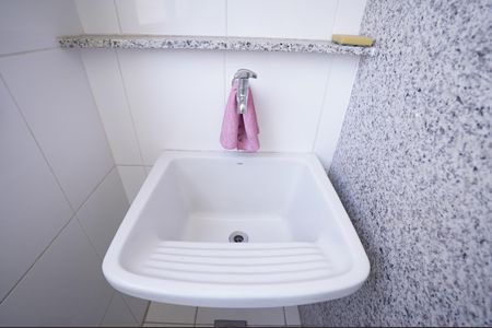 Apartamento para alugar com 55m², 2 quartos e 1 vagaÁrea de serviço